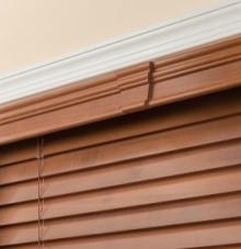 Read more about the article Let the Light In: Choosing the Perfect Window Blinds